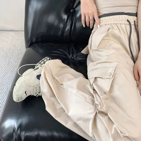 YesStyle Drawstring Street Cargo Pants, Tan & Gray, Size S Small - Picture 3 of 13